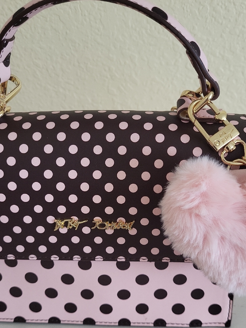 Betsey Johnson Pink And Dark Brown Polka Dot Top-Handle Crossbody Handbag - Picture 2 of 7